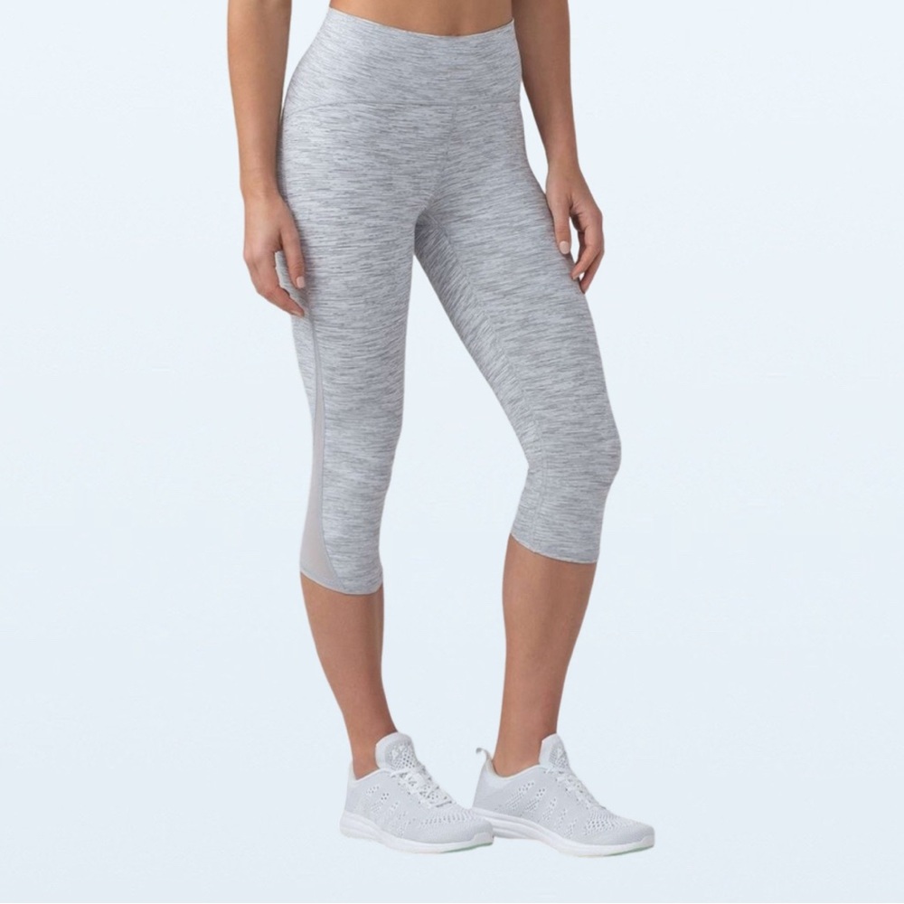 Lululemon Train Times Crop Leggings 21" Wee Are From Space Ice Gray Alpine White